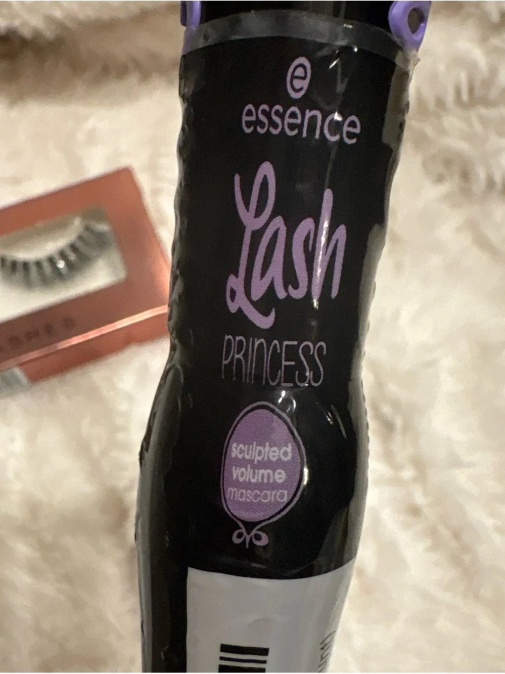Lilly Lashes Dramatic Black Wispy Lashes
